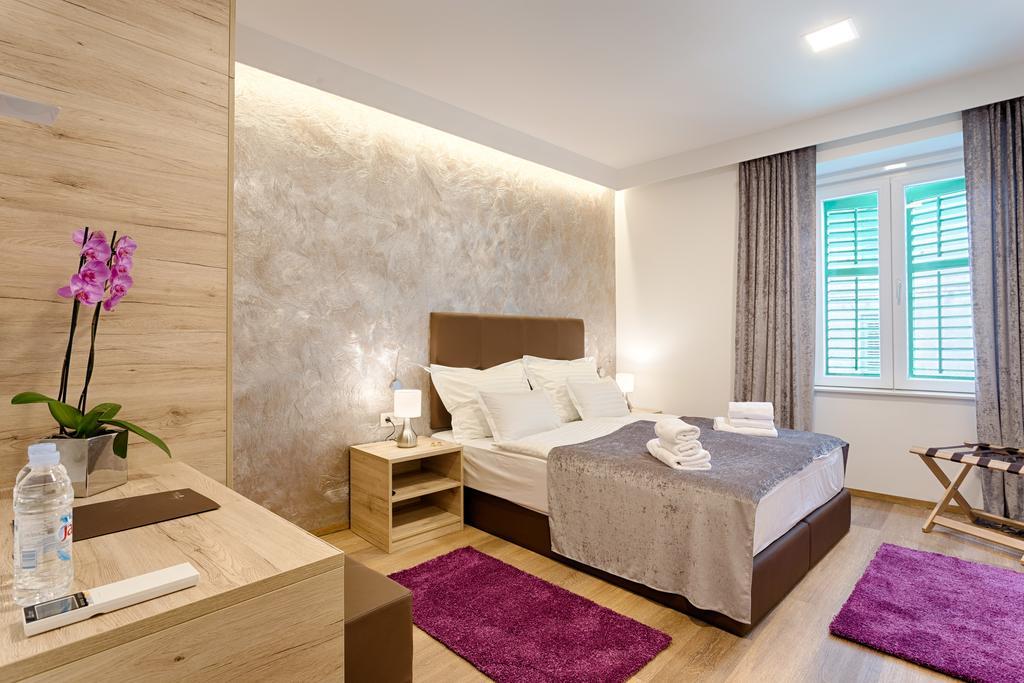Central Pearl By Nono Ban Rooms Split Exterior foto